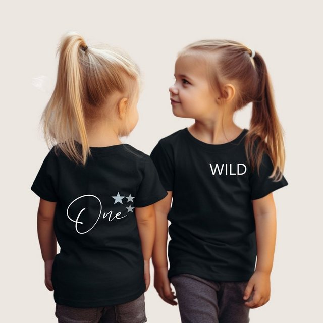 Lounis Print-Shirt Wild One - Kinder T-Shirt - Shirt mit Spruch - Babyshirt Druck, Vorder- und Rükseite, Kindermode